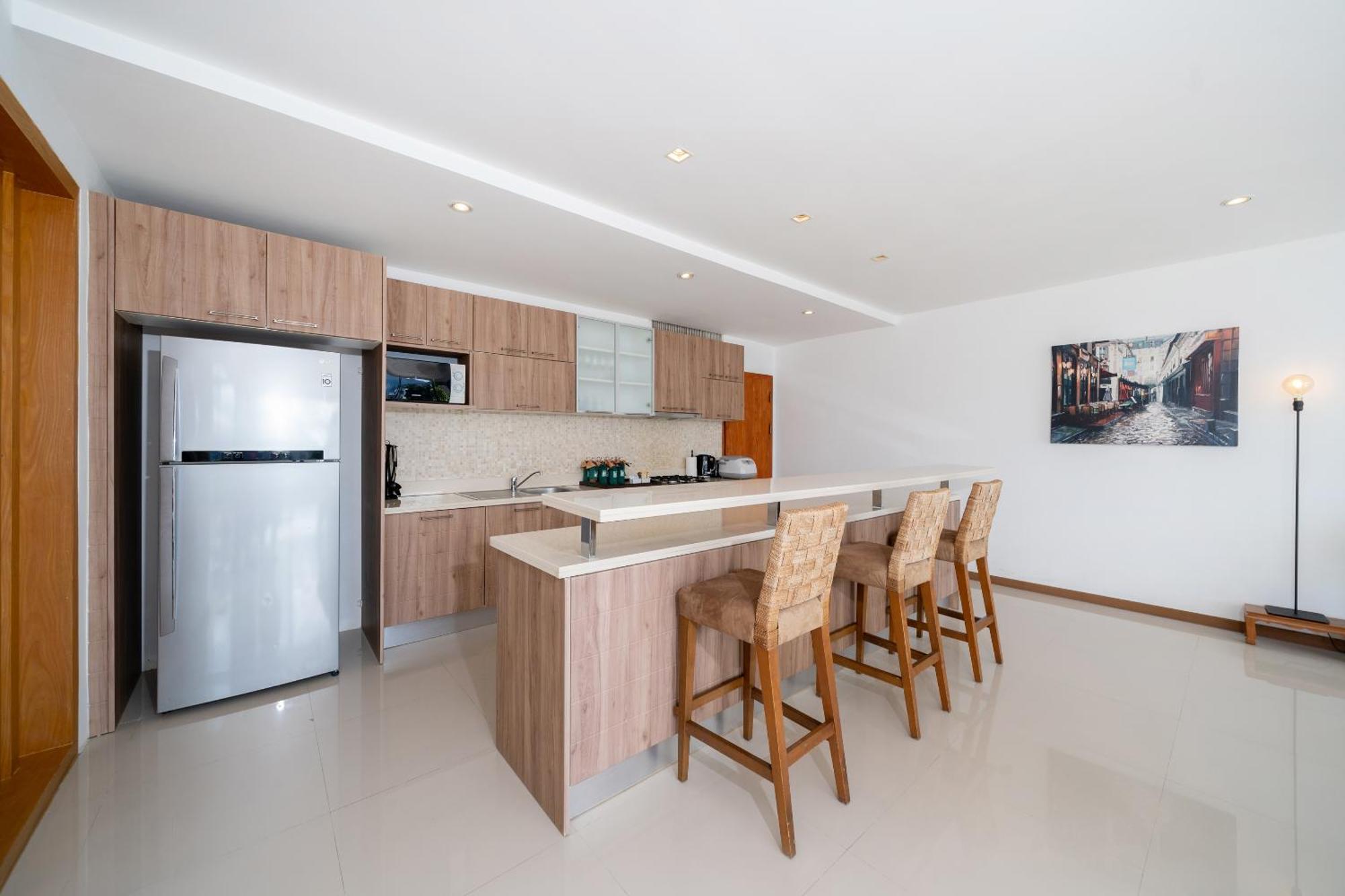 Indochine Resort And Villas - Sha Extra Plus Patong Dış mekan fotoğraf A modern kitchen