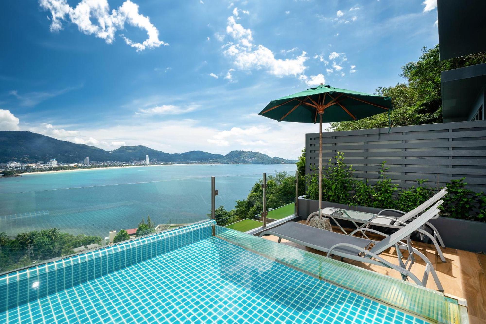 Indochine Resort And Villas - Sha Extra Plus Patong Dış mekan fotoğraf View of the Andaman Sea from the pool of a villa at the resort
