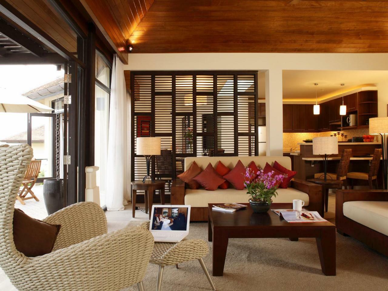 Indochine Resort And Villas - Sha Extra Plus Patong Dış mekan fotoğraf A living room